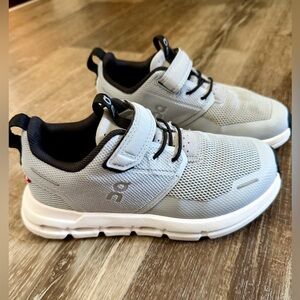 On Running Kids' Light Gray Sneakers